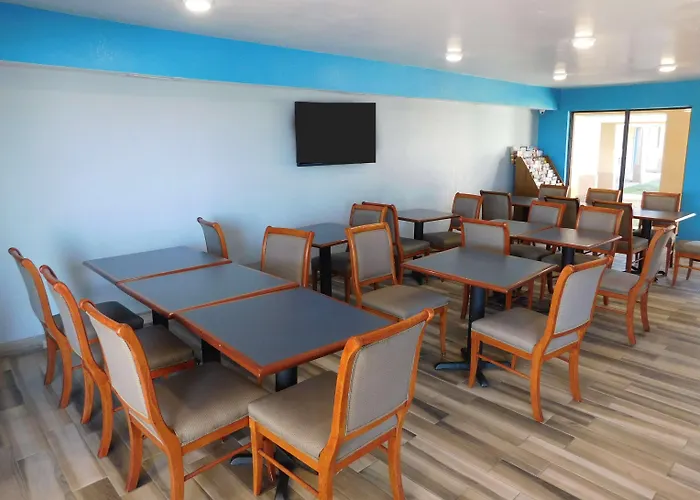 Days Inn By Wyndham Oklahoma City Nw Expressway