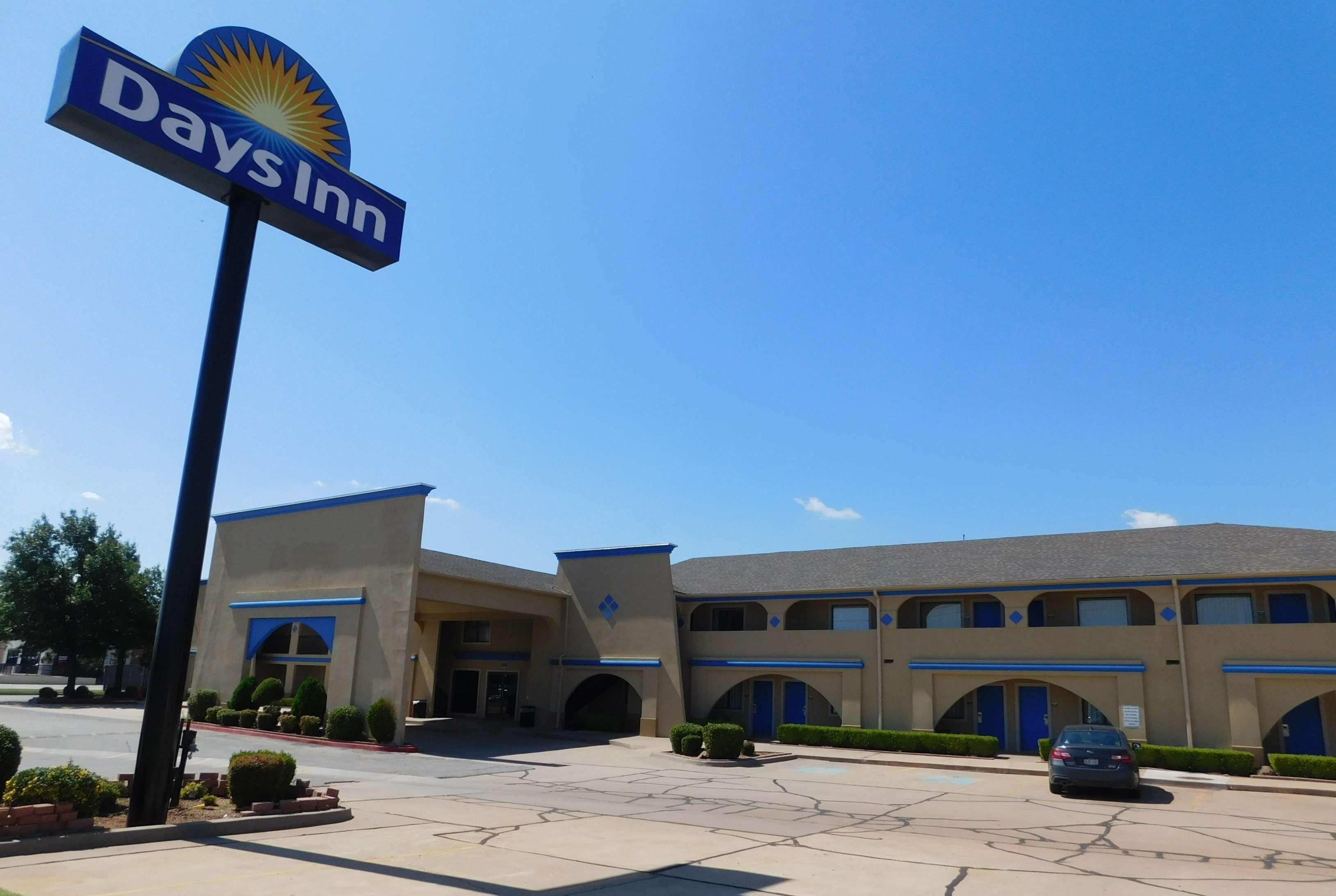 Days By Wyndham Oklahoma Nw Expressway Hotel 2*