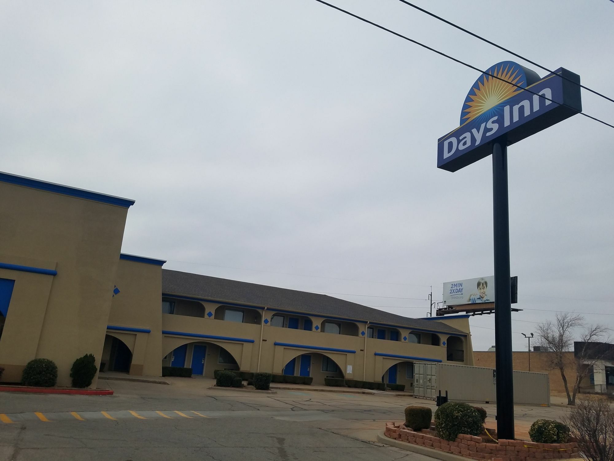 Days By Wyndham Oklahoma Nw Expressway