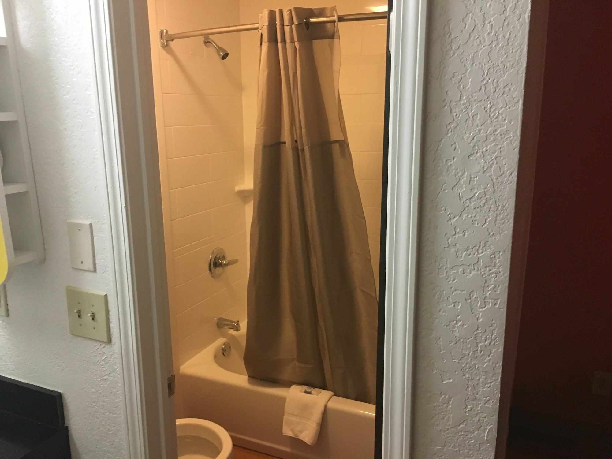 Days By Wyndham Oklahoma Nw Expressway 2* Warr Acres